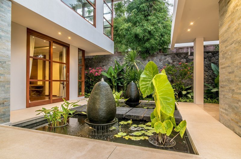What is Interior Landscaping? | Commercial Landscape Design | Evergreen  Tropical Interiors